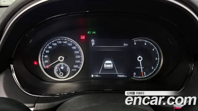 Genesis GV70 2.2 дизель 2WD ( ), миниатюра 3