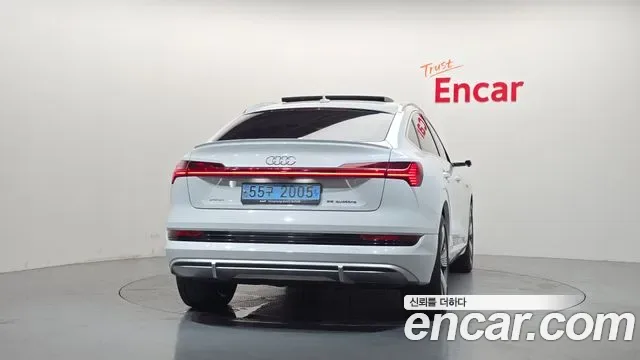 Audi e-, миниатюра 21