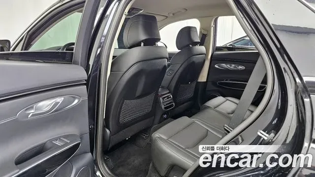 Genesis GV70 2.2 дизель 2WD ( ), миниатюра 5