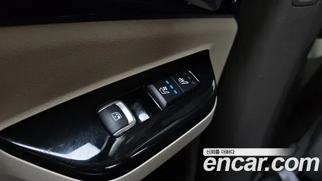 Kia Carnival дизель 9 мест Signature, миниатюра 8