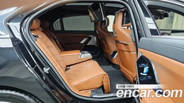 BMW 7 (G70) 740i xDrive M, миниатюра 15