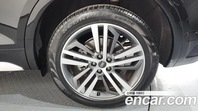 Audi Q5 45 TFSI Premium, миниатюра 6