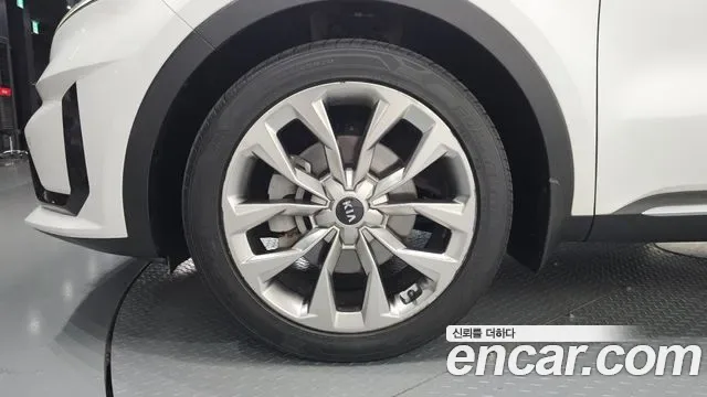 Kia Sorento дизель 2.2 2WD, миниатюра 16