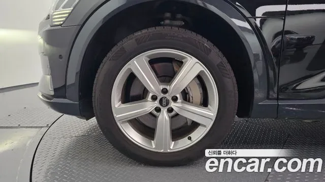 Audi e-, миниатюра 20