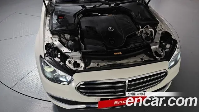 Mercedes-Benz E-Class E450 4MATIC, миниатюра 7