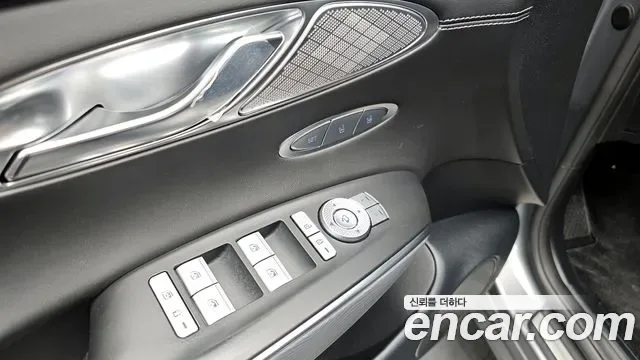 Genesis GV70 2.5T бензин AWD ( ), миниатюра 17
