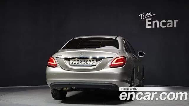 Mercedes-Benz C-Class C200, миниатюра 2
