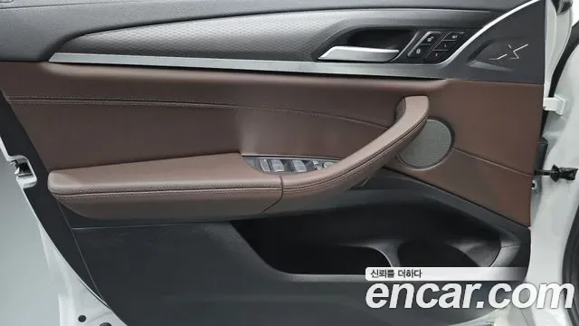 BMW X4 xDrive20i M, миниатюра 3