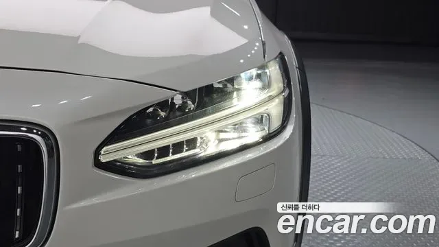 Volvo V90 T5 AWD, миниатюра 8