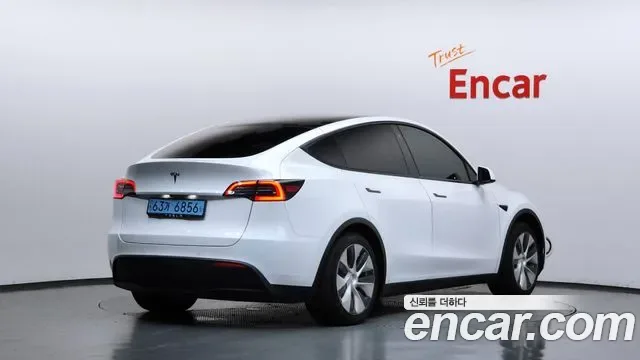 Tesla Y RWD, миниатюра 5
