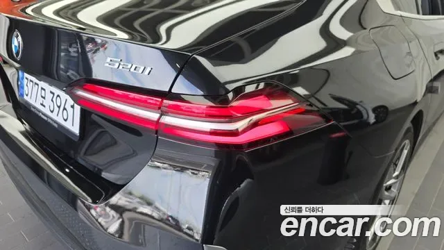 BMW 5 (G60) 520i, миниатюра 12