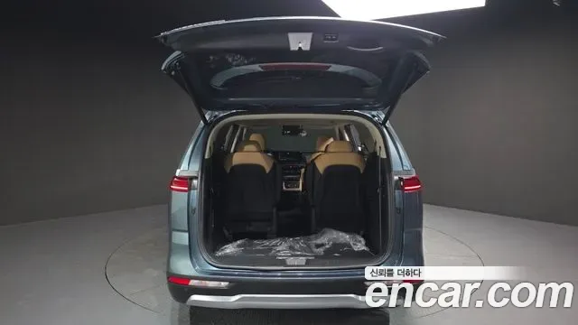 Kia Carnival дизель 9 мест Signature, миниатюра 4