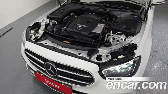 Mercedes-Benz E-Class E250, миниатюра 7