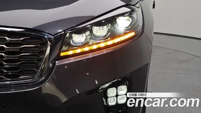Kia Sorento дизель 2.0 2WD, миниатюра 23