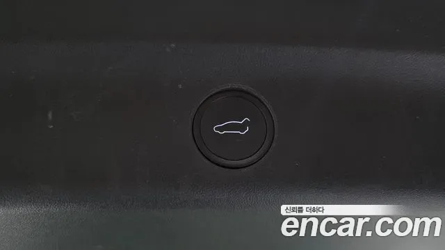 Tesla Y AWD, миниатюра 9