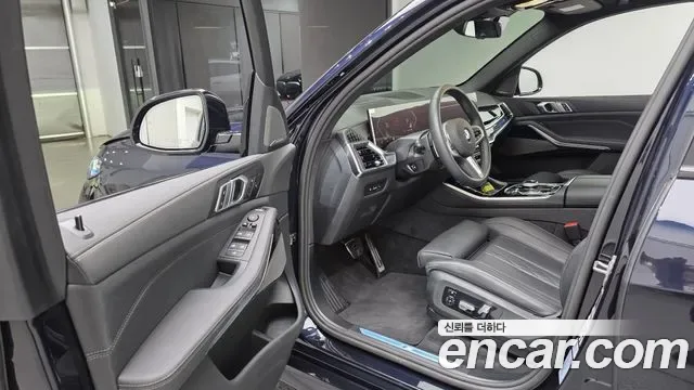 BMW X5 xDrive 40i M, миниатюра 12