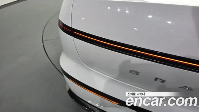Hyundai Grandeur Calligraphy, миниатюра 2