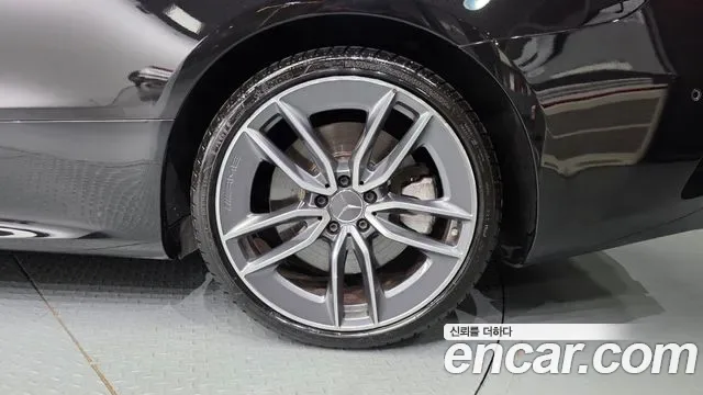 Mercedes-Benz E-Class E53 AMG 4MATIC+, миниатюра 22