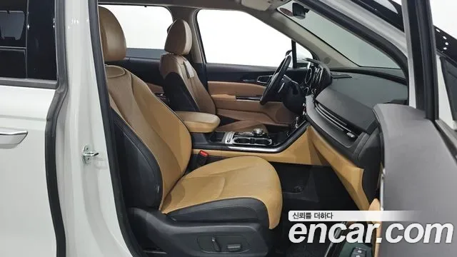 Kia Carnival дизель 9 мест, миниатюра 10