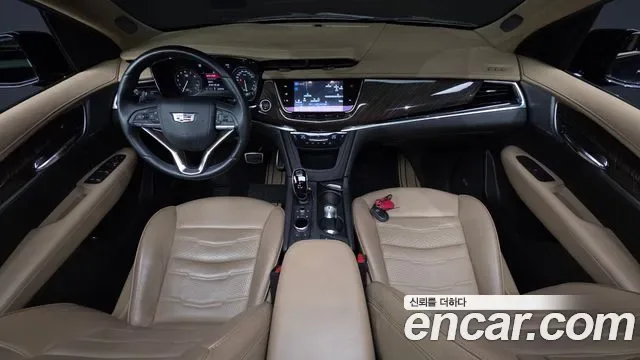 Cadillac XT6, миниатюра 4
