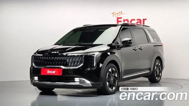 Kia Carnival HEV 9 мест Signature
