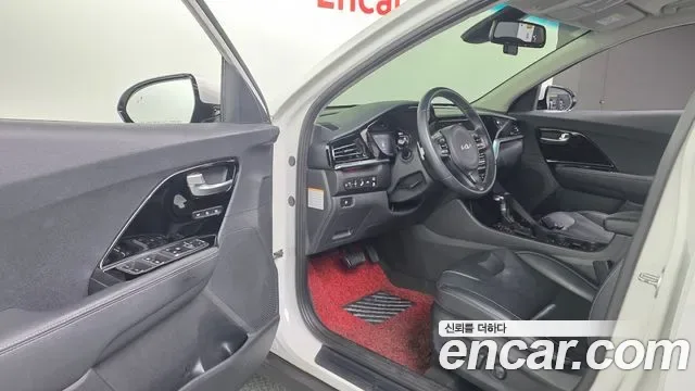 Kia Niro 1.6 HEV Signature, миниатюра 17