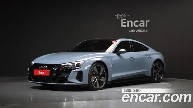 Audi e- GT Premium