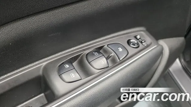 Renault QM6 2.0 LPe LE 2WD, миниатюра 17