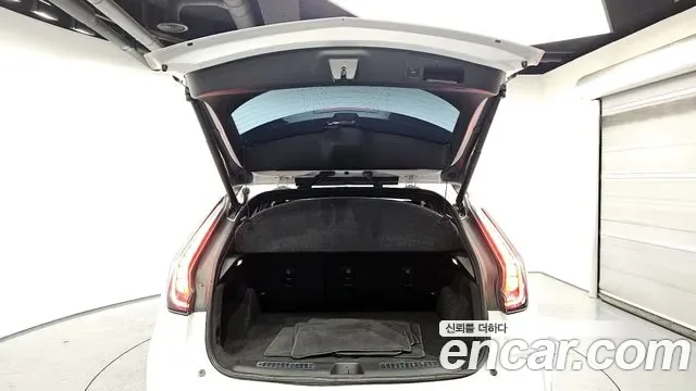 Cadillac XT4 2.0 AWD, миниатюра 20