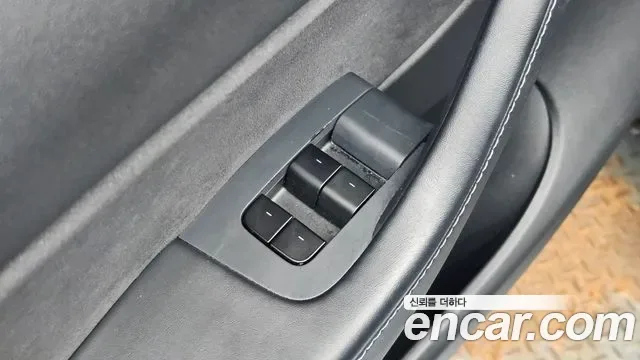 Tesla Y AWD, миниатюра 15