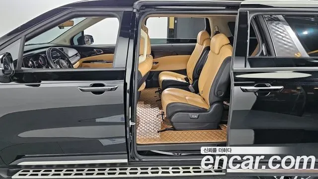 Kia Carnival бензин 9 мест, миниатюра 18
