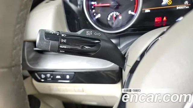 Kia Carnival дизель 9 мест Prestige, миниатюра 29