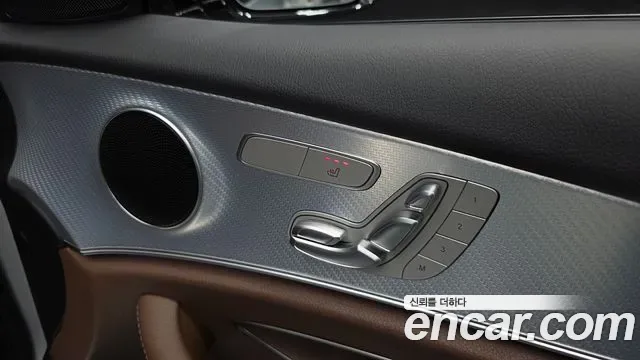 Mercedes-Benz E-Class E250, миниатюра 20