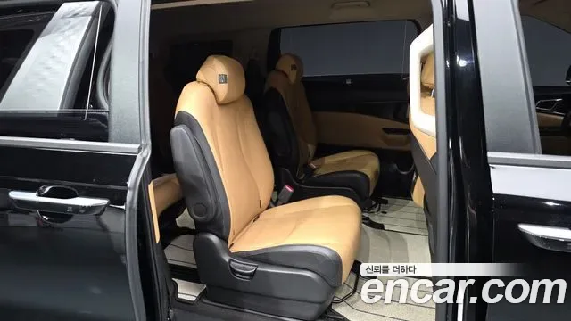 Kia Carnival дизель 9 мест Prestige, миниатюра 14