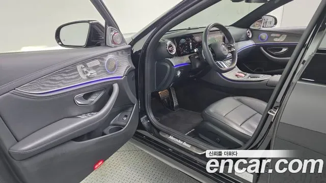 Mercedes-Benz E-Class E350 4MATIC AMG Line, миниатюра 24
