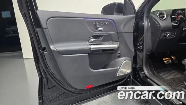 Mercedes-Benz EQA EQA250 AMG, миниатюра 26