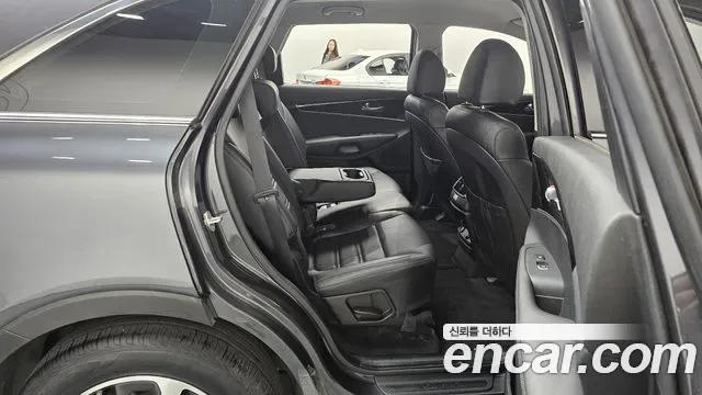 Kia Sorento дизель 2.0 2WD Prestige, миниатюра 17