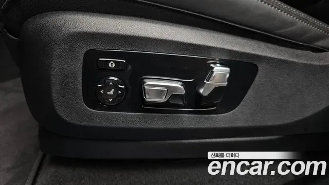 BMW X7 xDrive 40i M 6 мест, миниатюра 20
