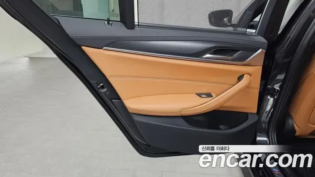 BMW 5 (G30) 520i M, миниатюра 17