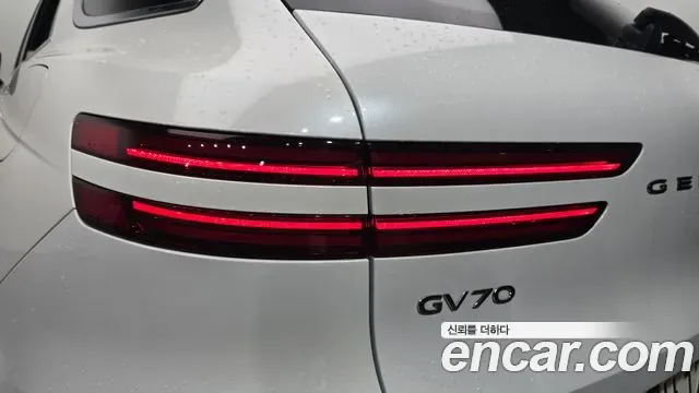 Genesis GV70 2.5T бензин AWD ( ), миниатюра 21