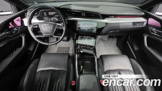 Audi e-, миниатюра 8