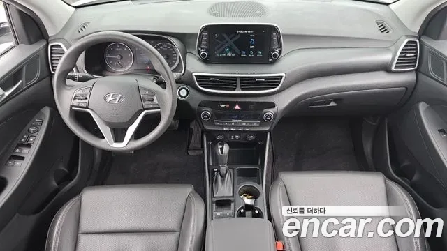 Hyundai TUCSON дизель 2.0 2WD, миниатюра 10