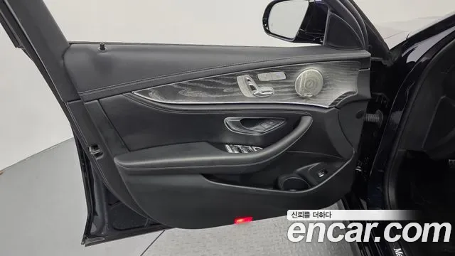 Mercedes-Benz E-Class E350 4MATIC AMG Line, миниатюра 12
