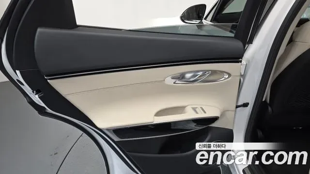 Genesis GV70 2.5T бензин 2WD ( ), миниатюра 12