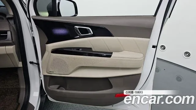 Kia Carnival дизель 7 мест Signature, миниатюра 14