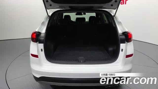 Hyundai TUCSON дизель 2.0 2WD, миниатюра 30