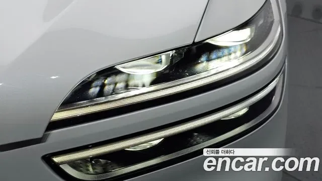Genesis GV70 2.5T бензин AWD ( ), миниатюра 14