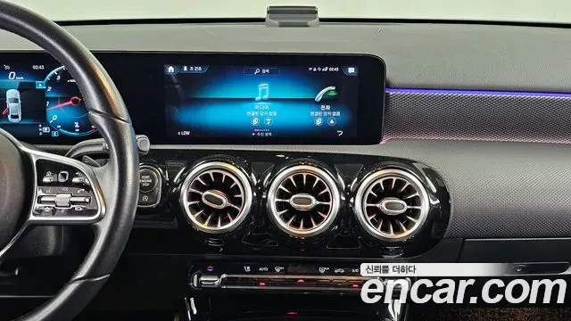 Mercedes-Benz A-Class A220, миниатюра 5