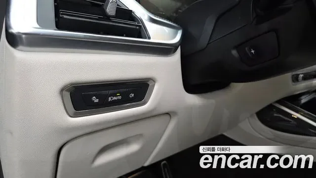 BMW X7 xDrive 40i M 6 мест, миниатюра 11