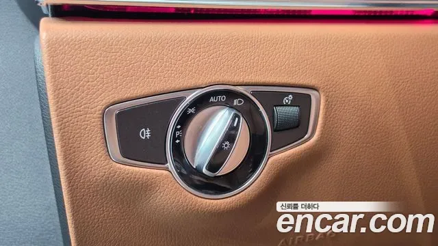 Mercedes-Benz E-Class E220d 4MATIC AMG Line, миниатюра 7